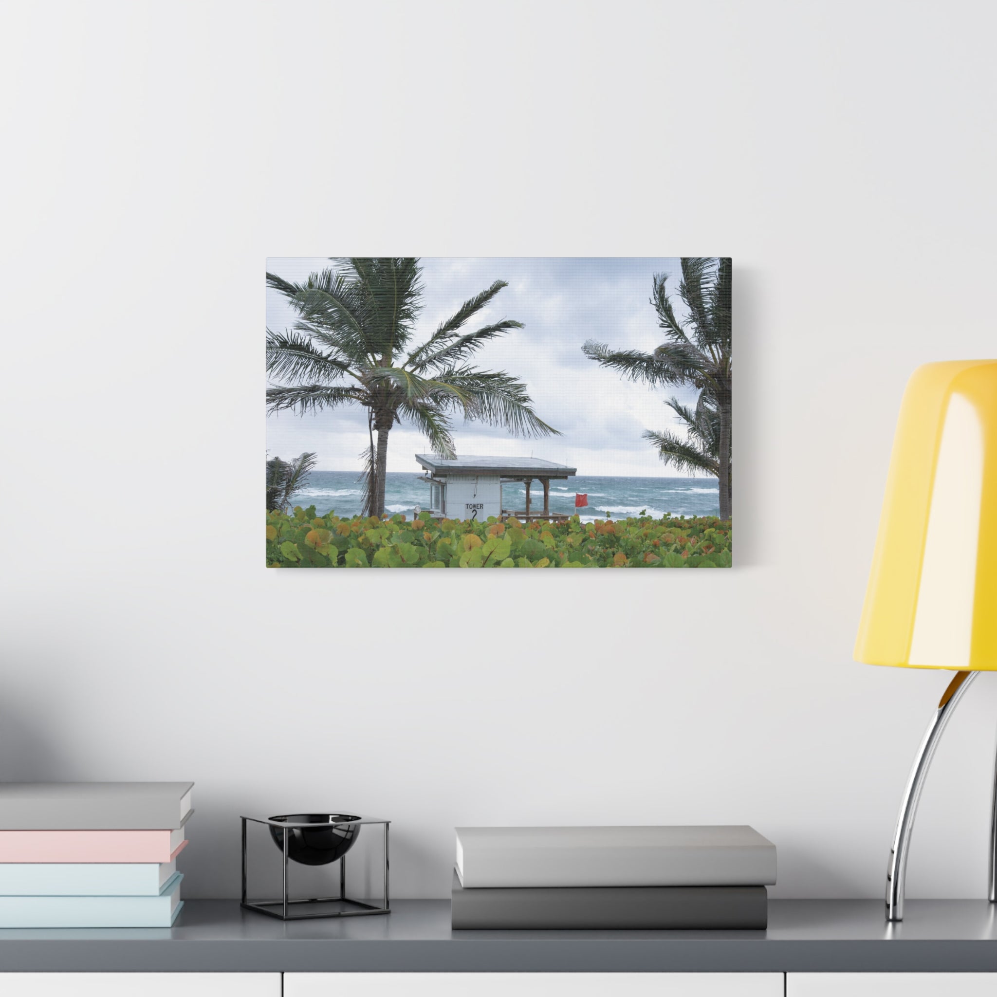 Red Flag Horizon | Palm Beach Collection